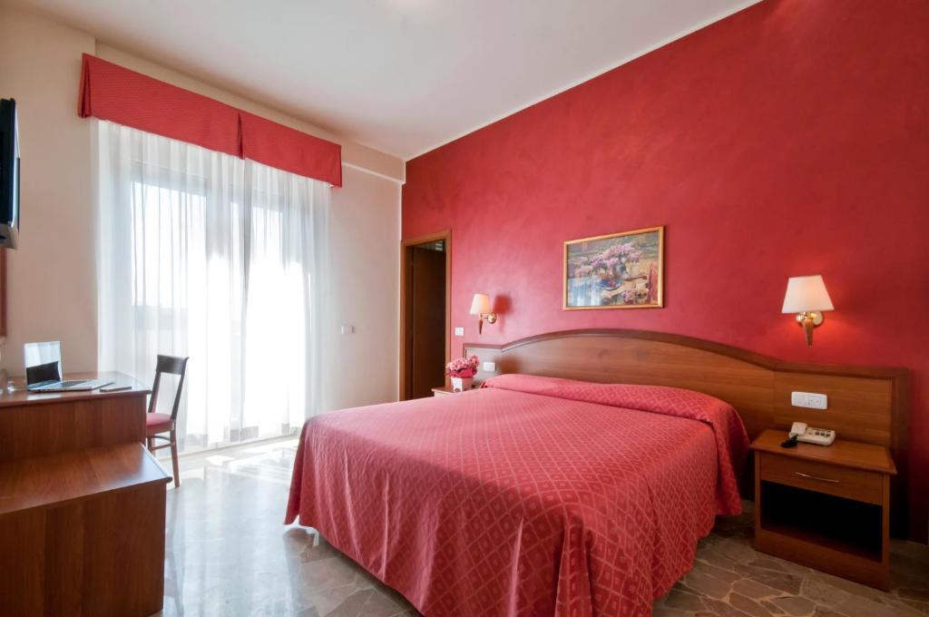 Hotel Tiffany Rimini Rom bilde