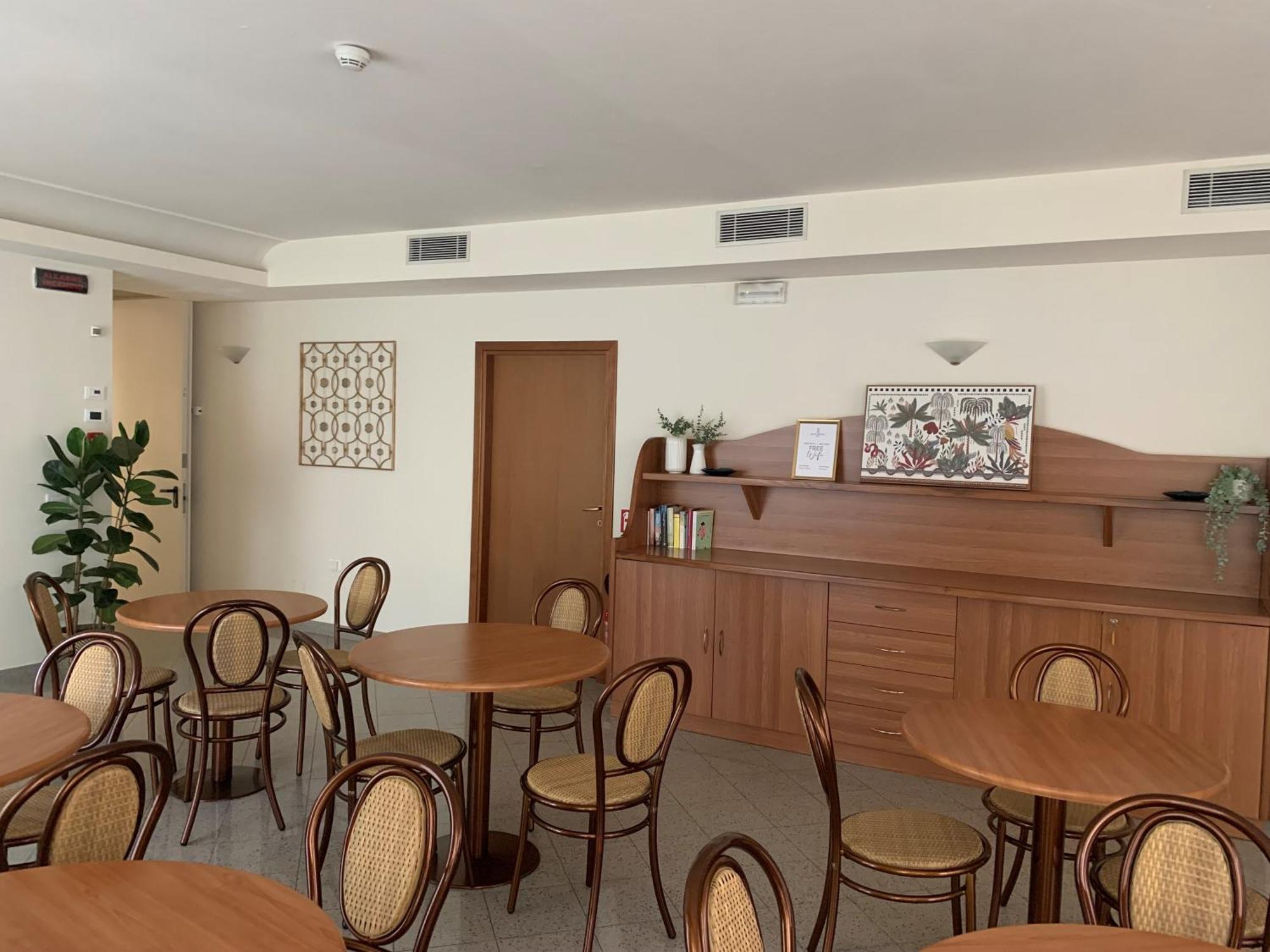 Hotel Tiffany Rimini Eksteriør bilde